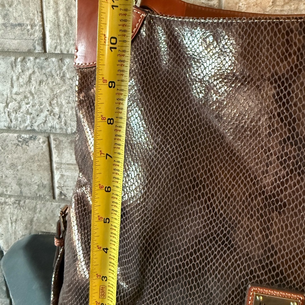 Dooney & Bourke Brown Leather Snake shimmer Women's Bag - Picture 3 of 6